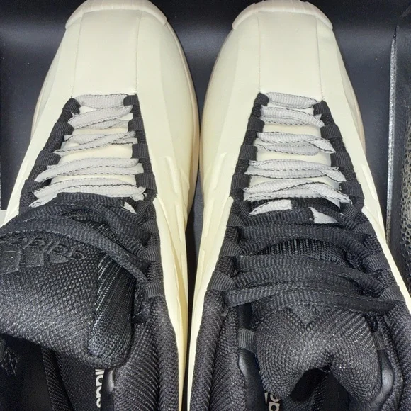 Size 11.5 - Adidas Crazy 1 Wonder White, IG5895, New Without  display picture 1